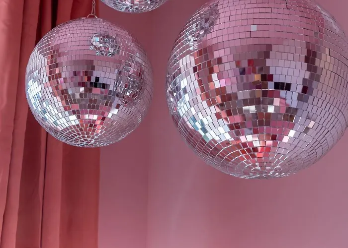 Josef's L Pink Paradise *