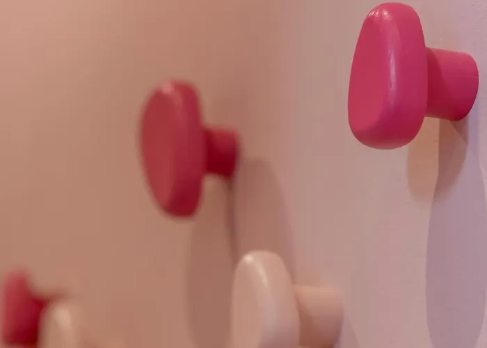 Josef's L Pink Paradise Daire Viyana